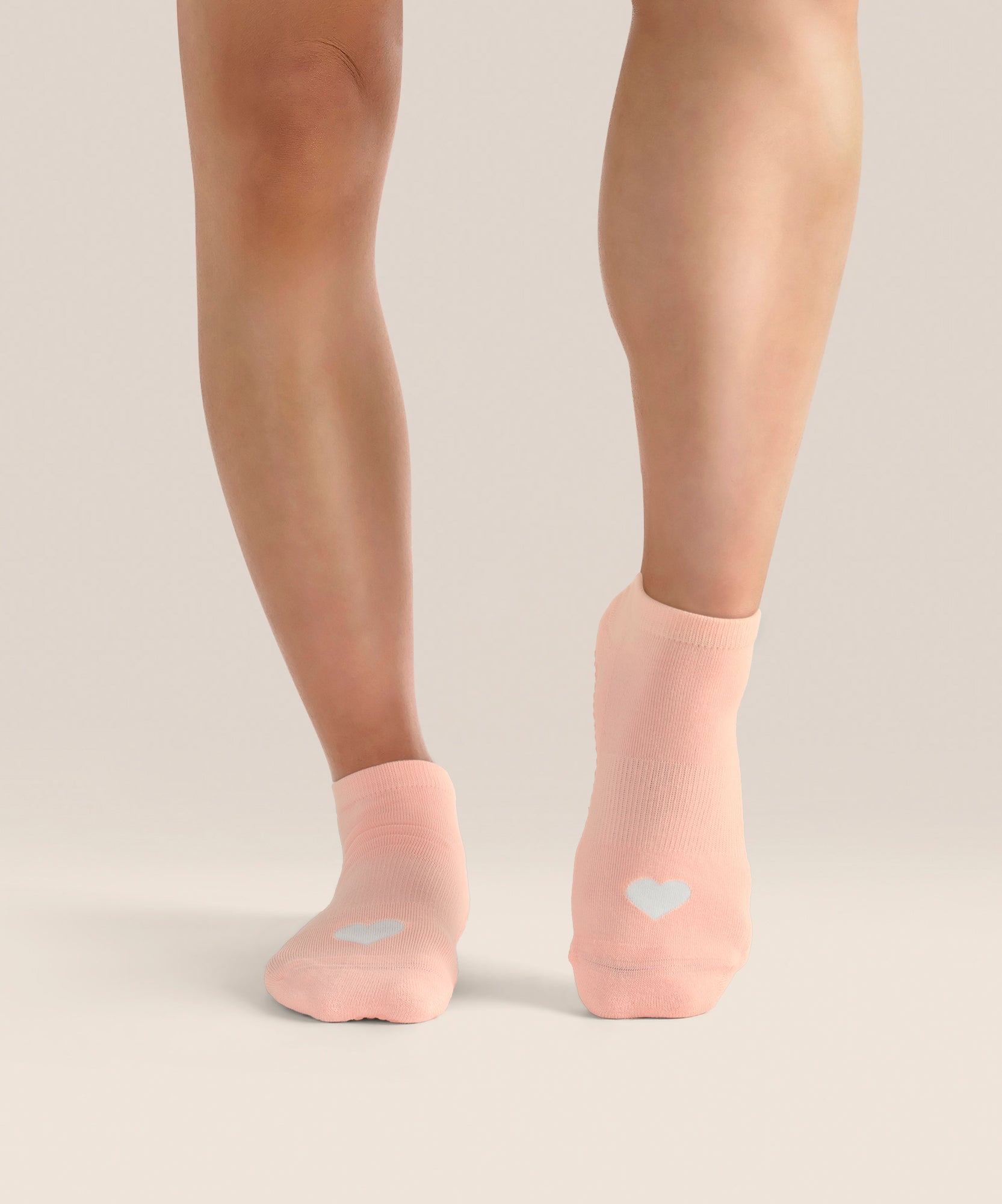Low Rise Grip Socks - Strawberry Heart