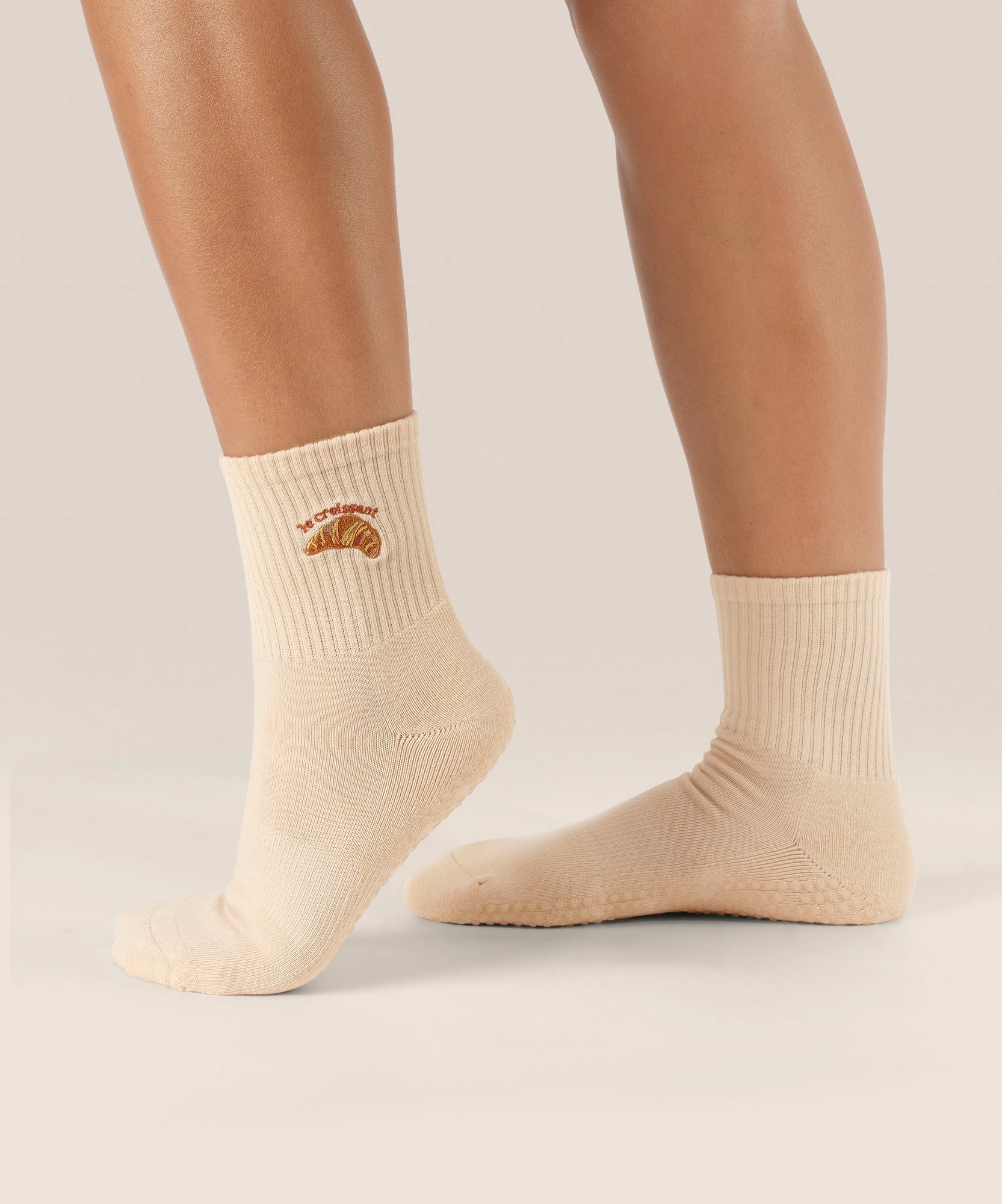 Crew Non Slip Grip Socks - Le Croissant