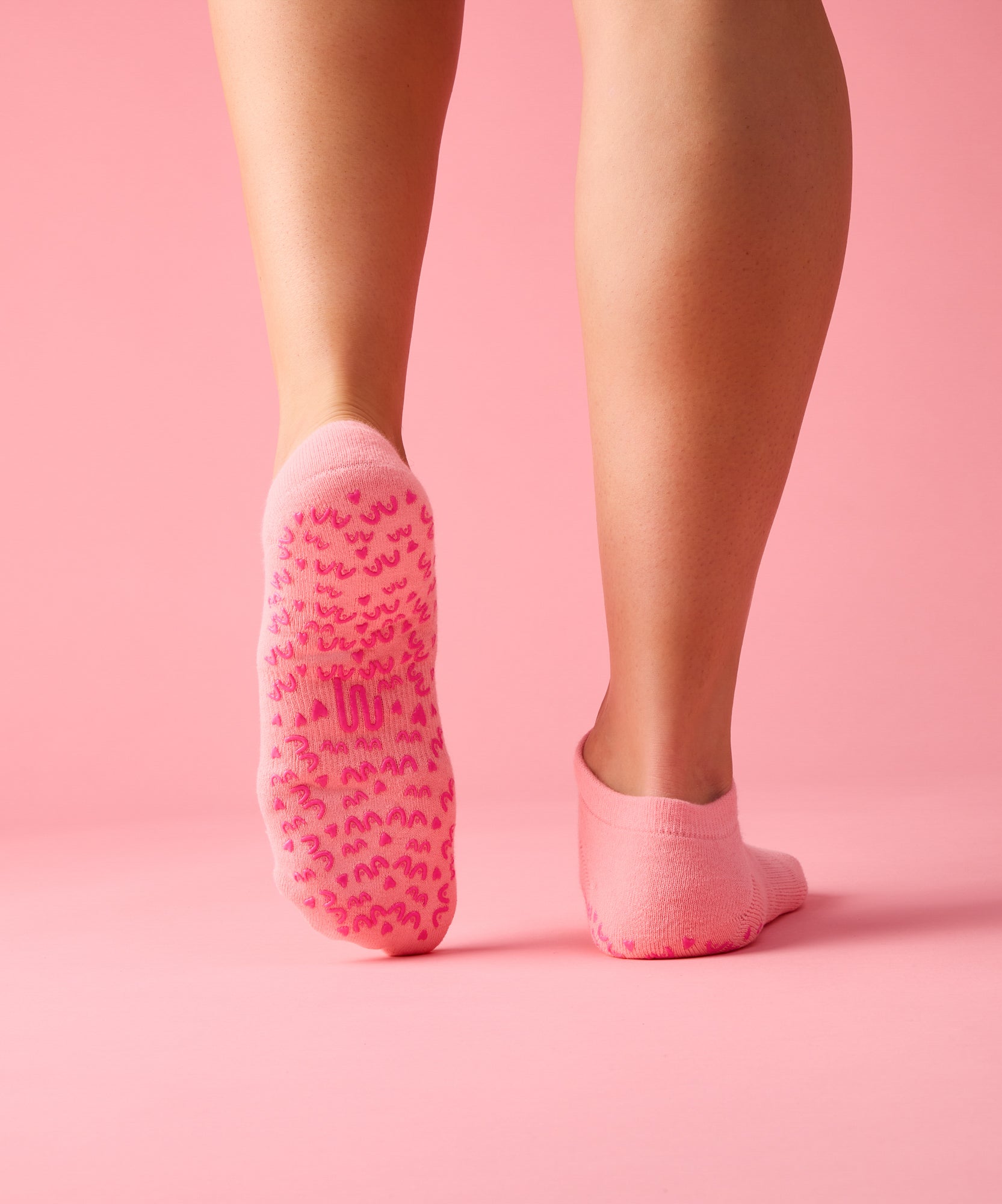 Low Rise Grip Socks - Power in Pairs Pink