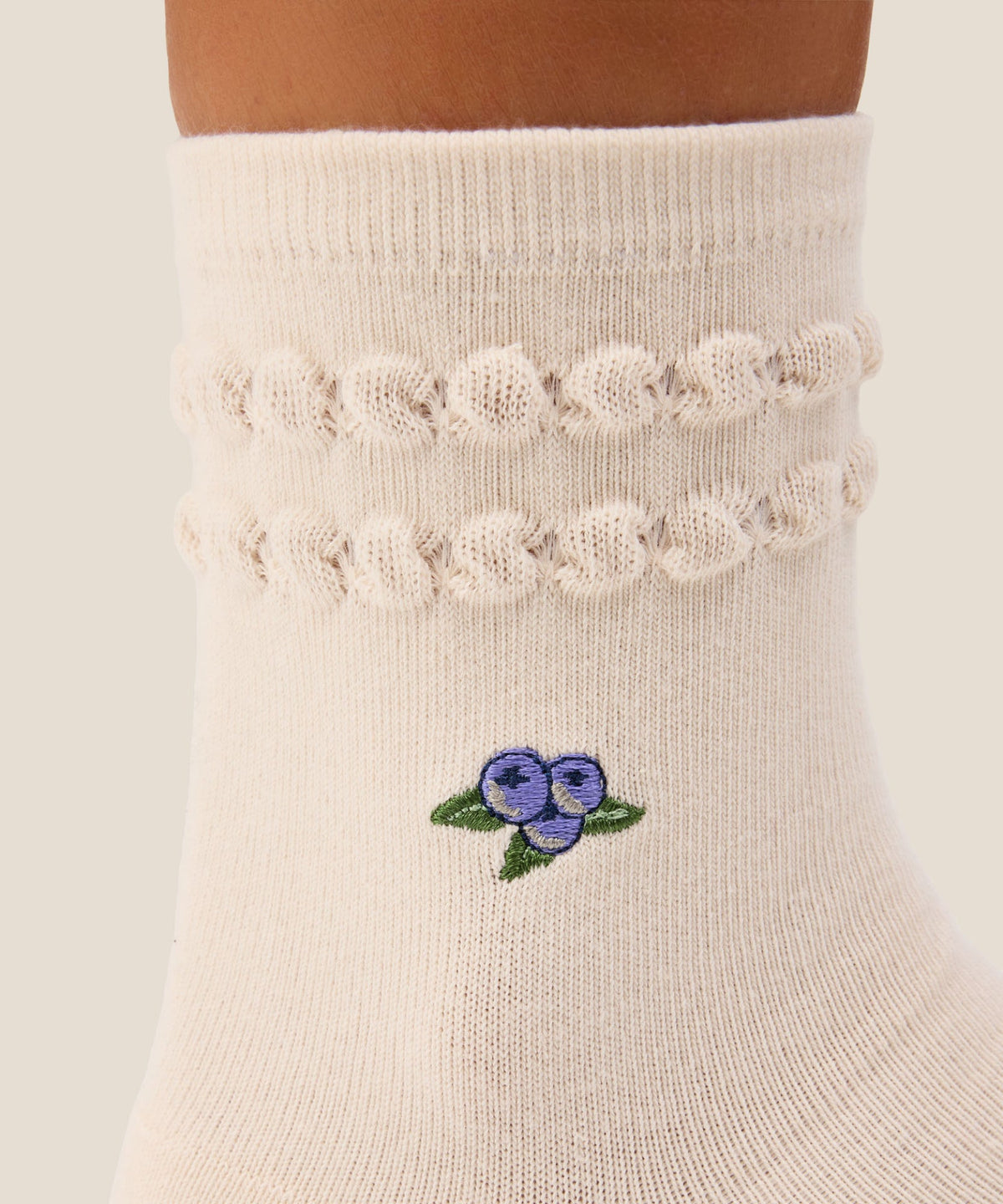Crew Grip Socks - Blueberry Ruffle Oat