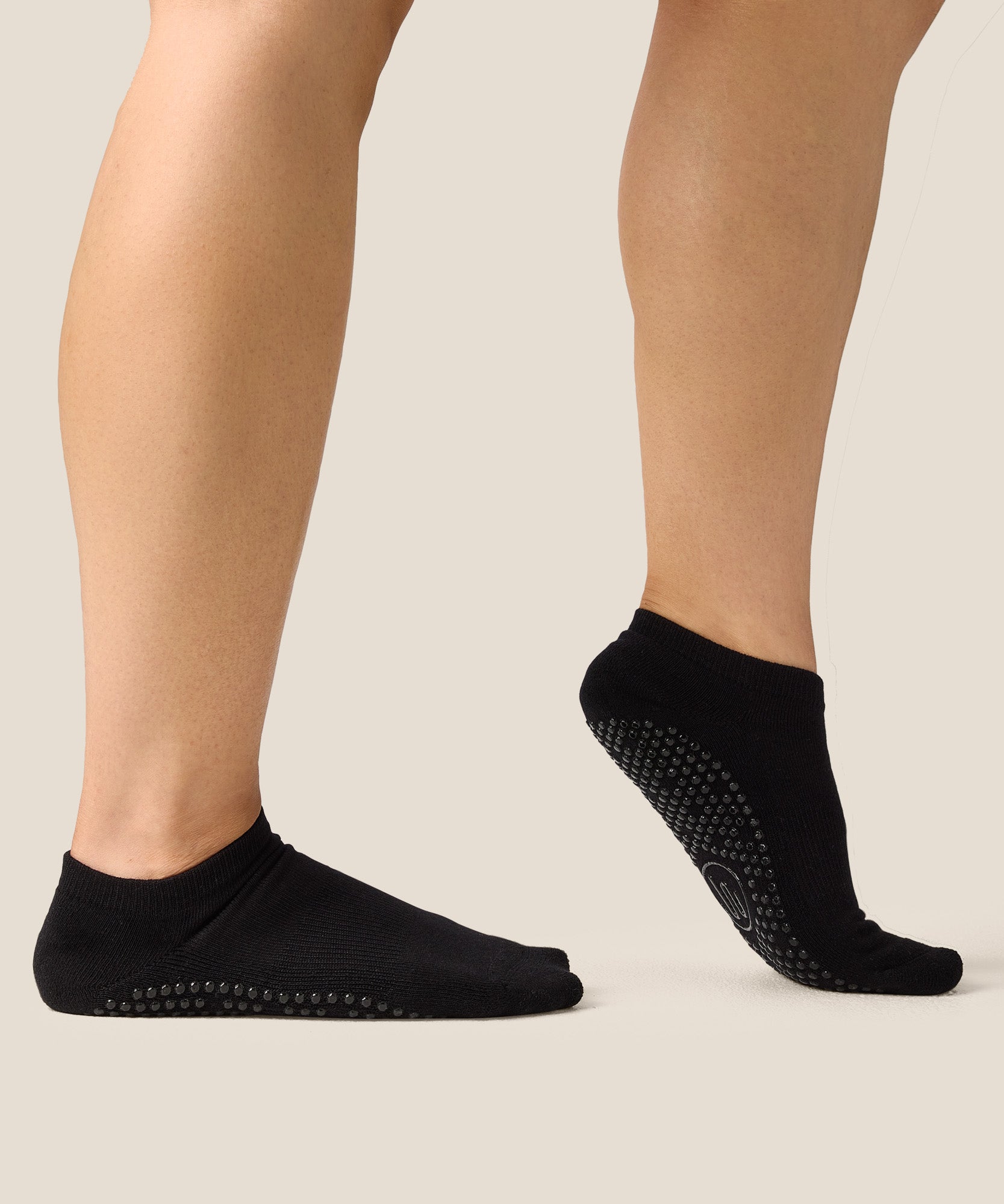Low Rise Grip Socks - Black