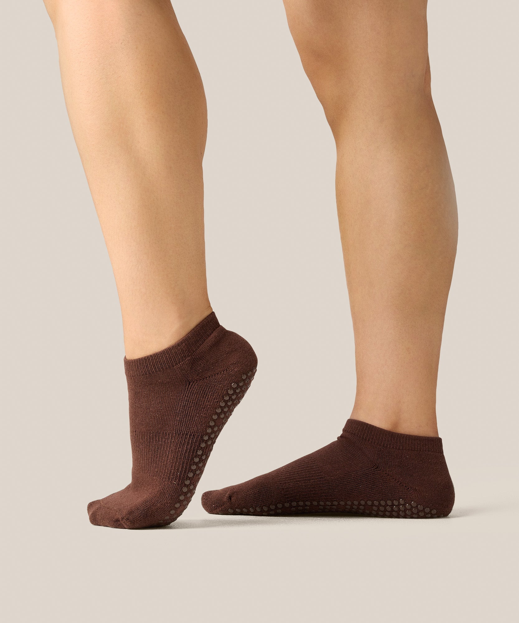 Low Rise Grip Socks - Espresso
