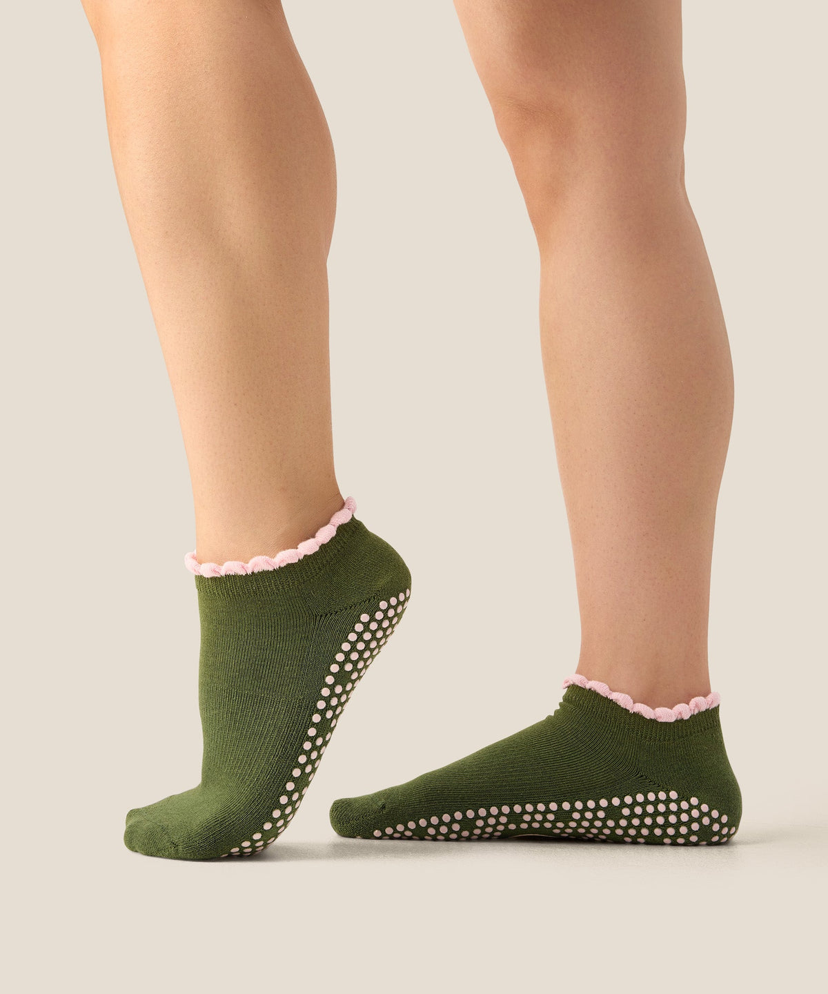 Low Rise Grip Socks - Ruffle Pine