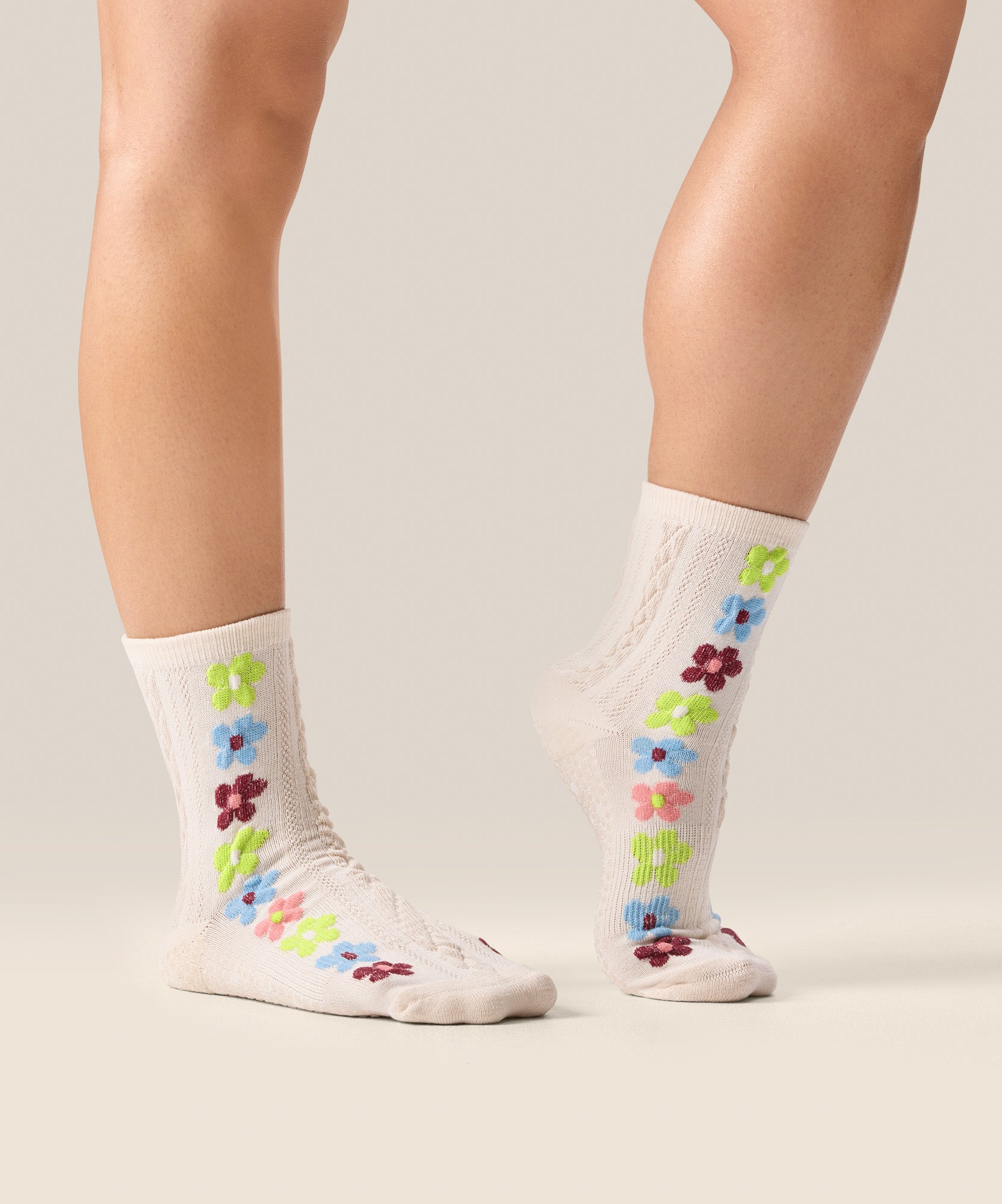 Crew Non Slip Grip Socks - Fiesta Blanca
