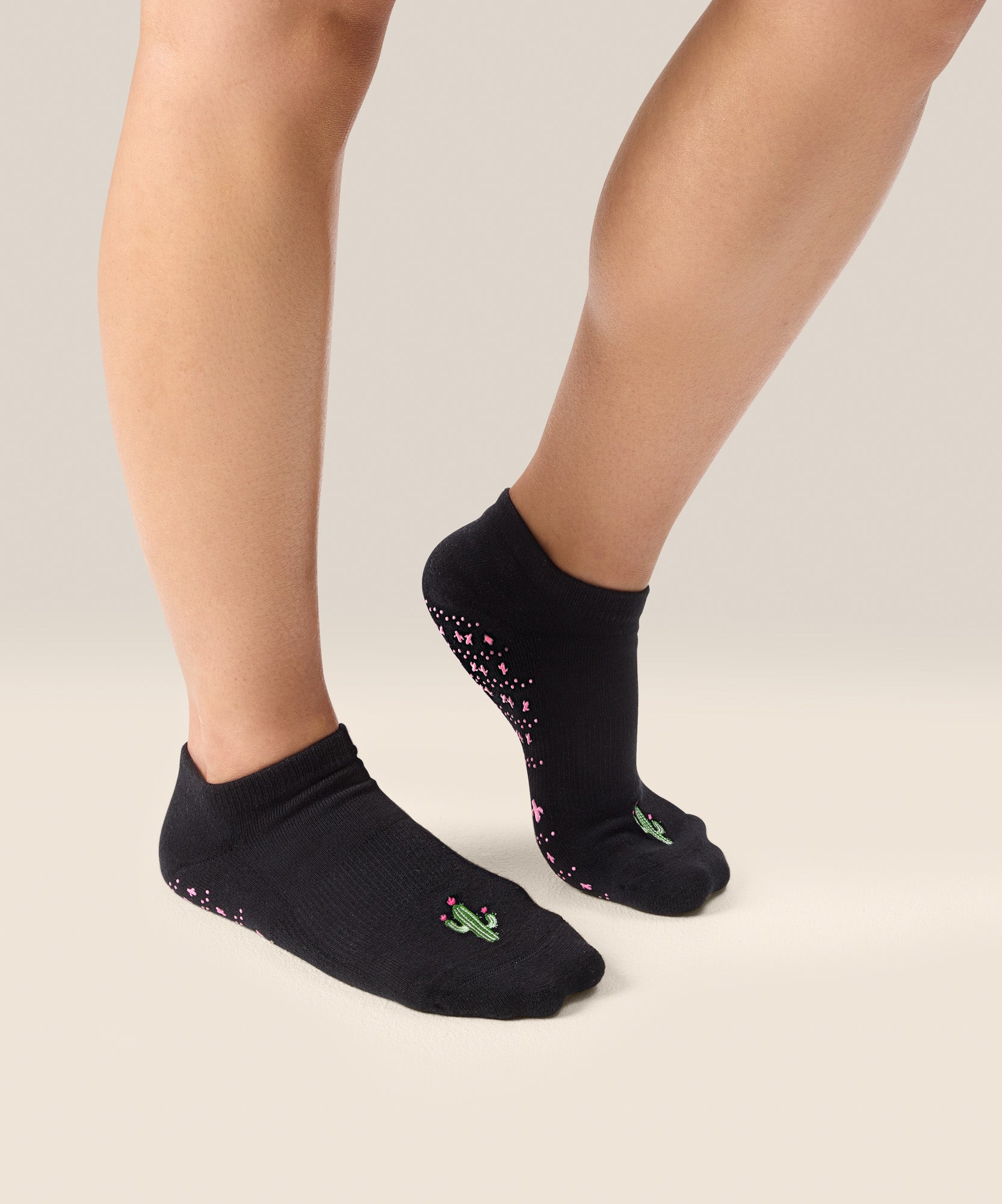 Low Rise Grip Socks - Señorita Spike