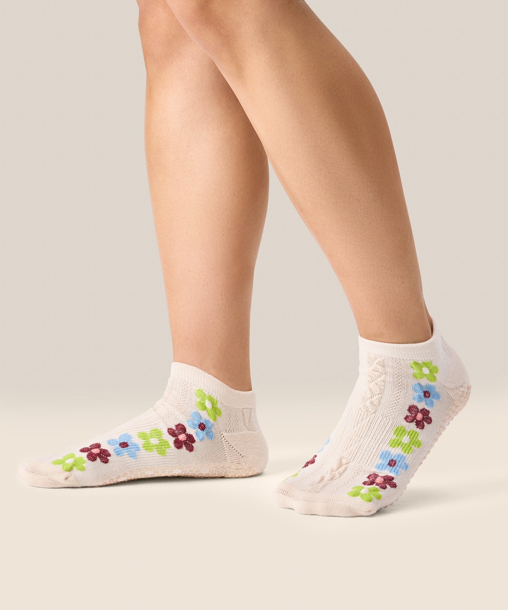 Low Rise Grip Socks - Fiesta Blanca