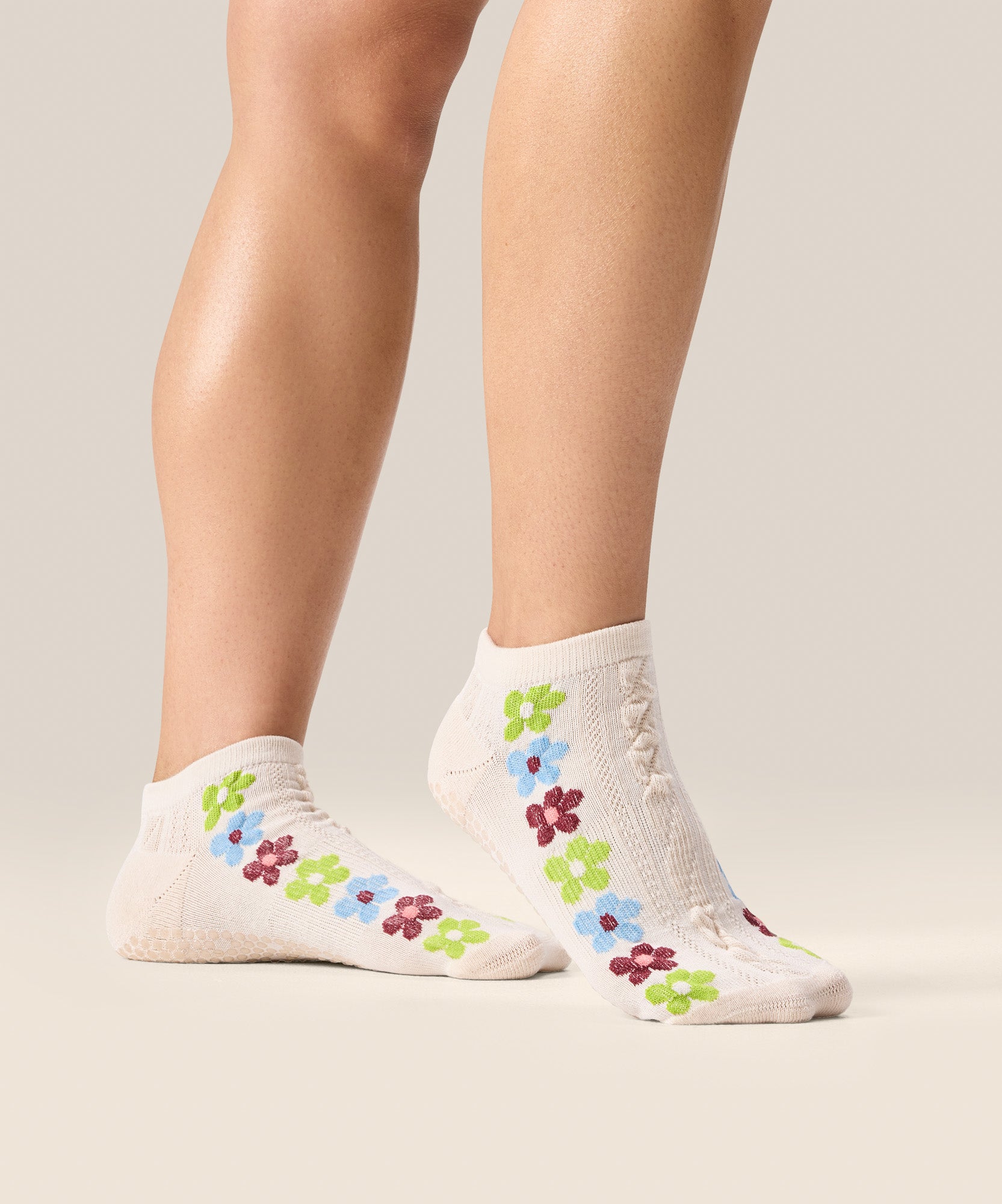 Low Rise Grip Socks - Fiesta Blanca