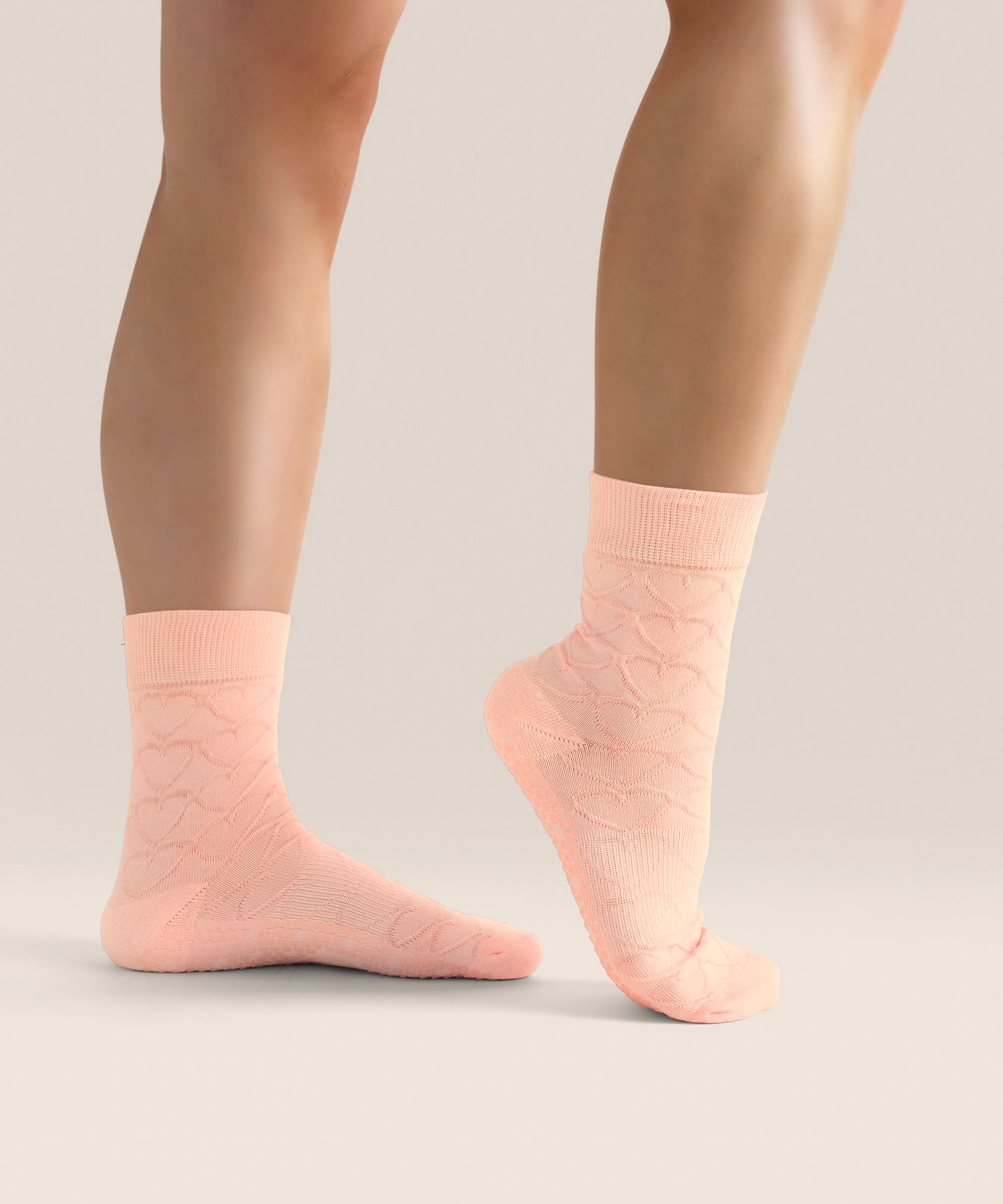 Crew Non Slip Grip Socks - Parfait Pink Hearts