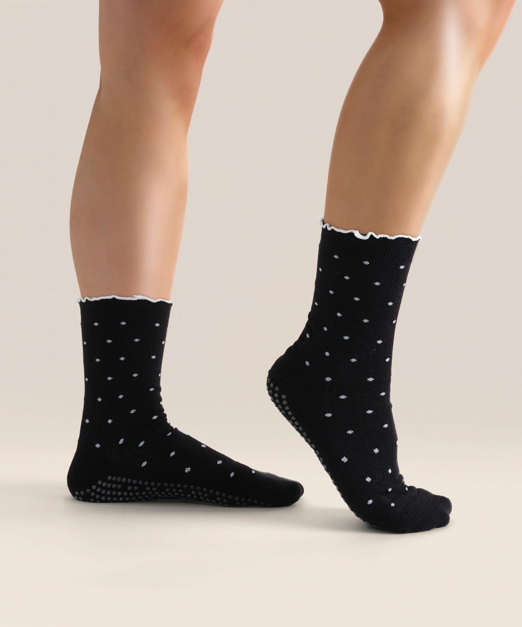 Crew Non Slip Grip Socks - Black Polka Ruffle