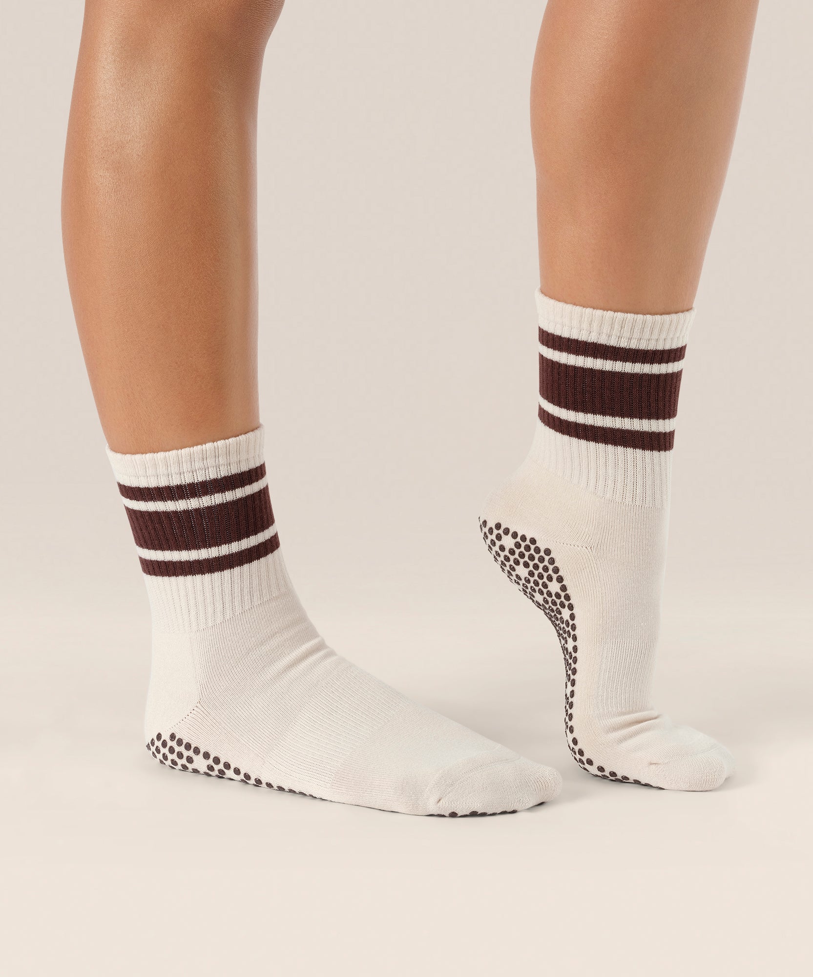 Crew Non Slip Grip Socks - Oat Espresso Stripe