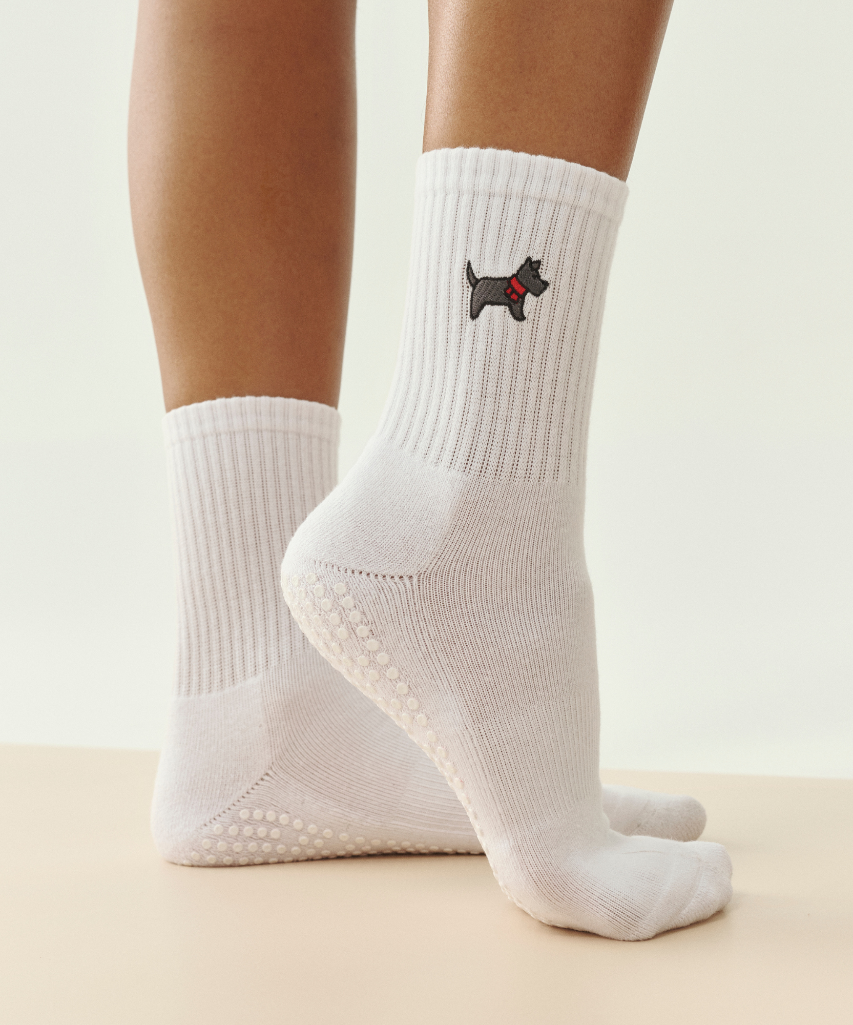 Crew Grip Socks - Cosy Pup Ivory