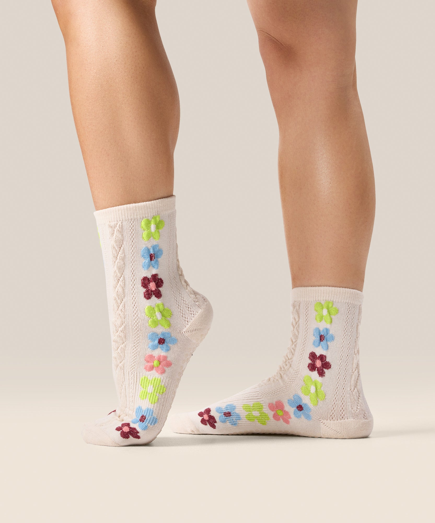 Crew Non Slip Grip Socks - Fiesta Blanca