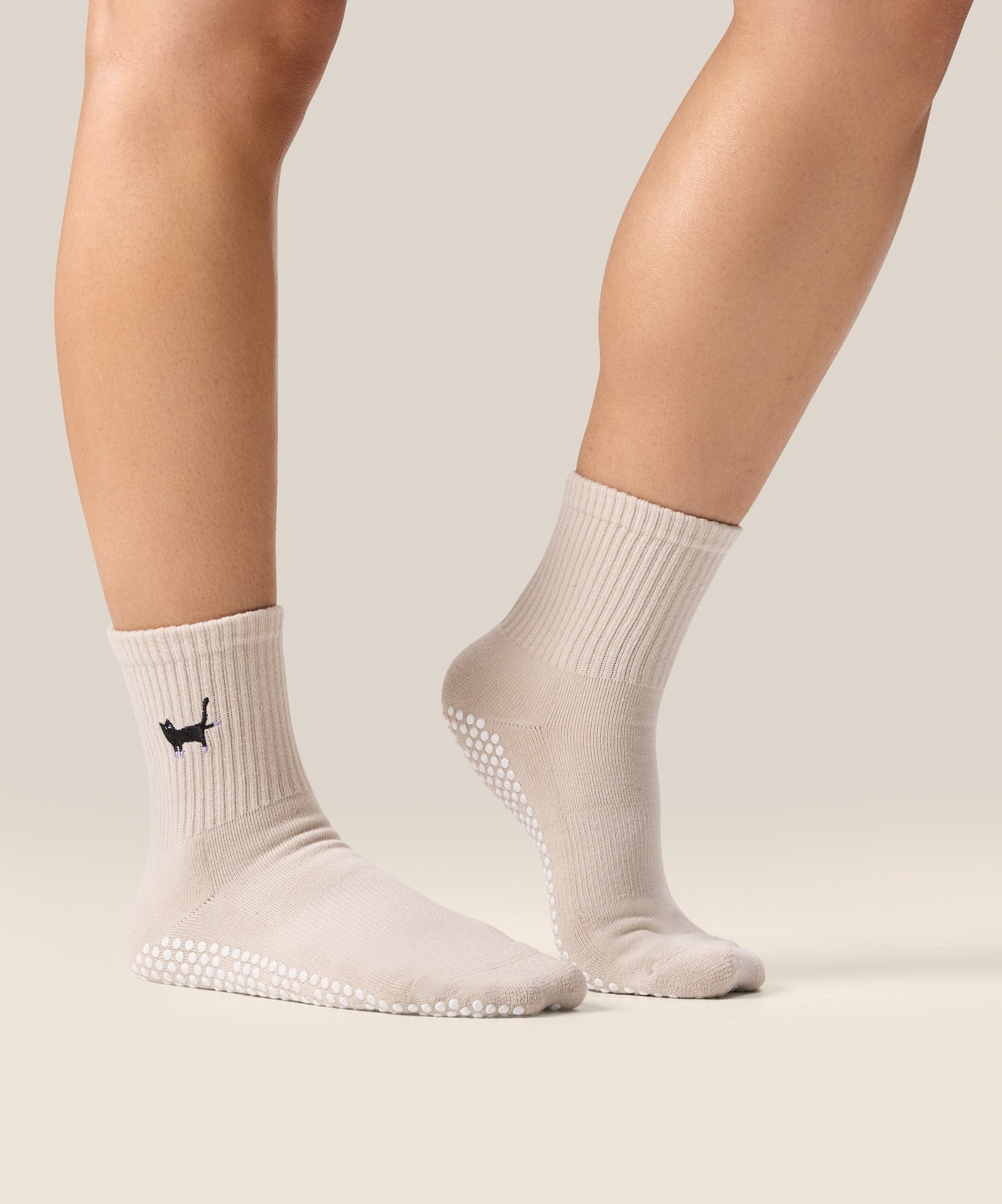 Crew Non Slip Grip Socks - Pilates Kitty